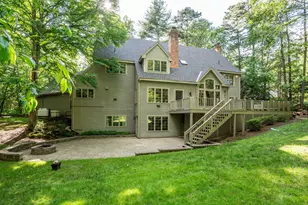 3 Eton Pl, Farmington, CT 06032 - Photo 2