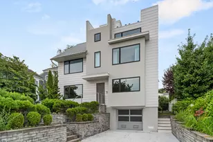 200 Hillspoint Rd, Westport, CT 06880 - Photo 36