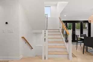 200 Hillspoint Rd, Westport, CT 06880 - Photo 20