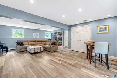 31 Stone Hedge Drive, North Haven, CT 06473 - Photo 32