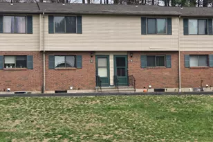 39 Horton Hill Rd, Naugatuck, CT 06770 - Photo 1