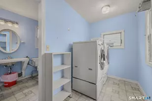 71 S Washington Ave, East Lyme, CT 06357 - Photo 18