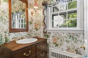 25 Norwood Rd, West Hartford, CT 06117 - Photo 24