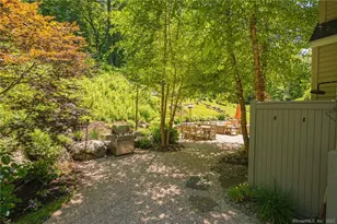260 White Deer Rocks Rd, Woodbury, CT 06798 - Photo 12