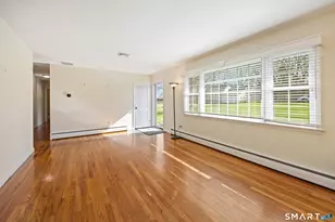 825 Farmington Dr, Cheshire, CT 06410 - Photo 4