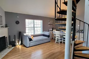 10 Taft Pointe, Waterbury, CT 06708 - Photo 2