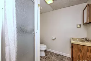 28 Grandview Dr, Trumbull, CT 06611 - Photo 14