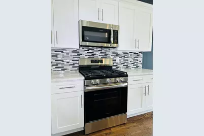300 Birmingham Street, Bridgeport, CT 06606 - Photo 10