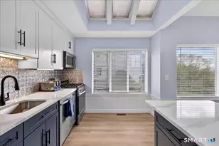 675 Townsend Ave, New Haven, CT 06512 - Photo 8