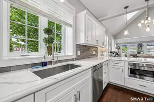 25 Sheffield St, Old Saybrook, CT 06475 - Photo 12