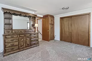 15 Locust St, Milford, CT 06461 - Photo 16