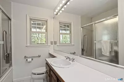 15 Locust Street, Milford, CT 06461 - Photo 14
