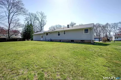 6 Red Brick Lane, North Haven, CT 06473 - Photo 6