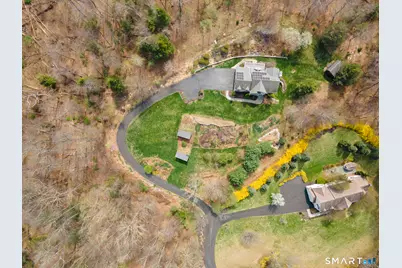83 Valley Stream Lane, Southbury, CT 06488 - Photo 4
