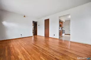 51 Fair Sailing Rd, West Haven, CT 06516 - Photo 8