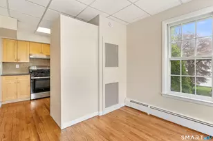 215 Ocean Dr W, Stamford, CT 06902 - Photo 36