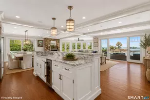 70 Kenilworth Dr E, Stamford, CT 06902 - Photo 10