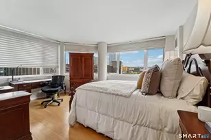 25 Forest St, Stamford, CT 06901 - Photo 12
