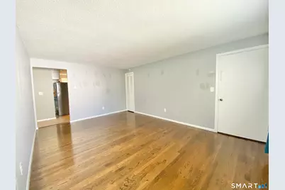 24 College Street #6, Clinton, CT 06413 - Photo 4