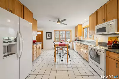 264 Highland Avenue, Hamden, CT 06518 - Photo 12