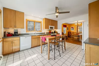 264 Highland Avenue, Hamden, CT 06518 - Photo 10