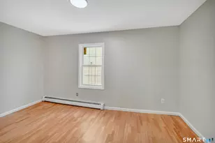 124 Central Ave, Waterbury, CT 06702 - Photo 6