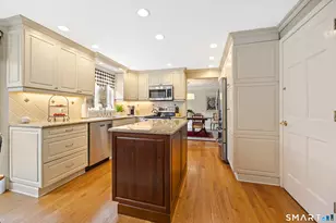 1609 Sturbridge Ct, Cheshire, CT 06410 - Photo 14