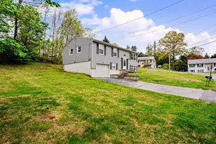11 Hale Dr, Ansonia, CT 06401 - Photo 2