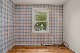 11 Hale Dr, Ansonia, CT 06401 - Photo 24