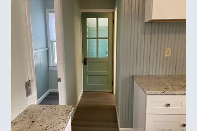 31 Daggett Street, Milford, CT 06460 - Photo 10