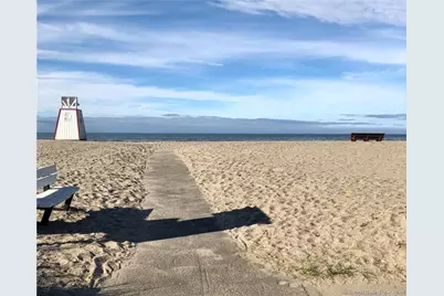 31 Daggett Street, Milford, CT 06460 - Photo 22