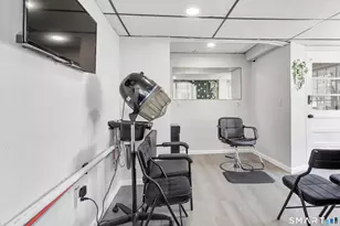 94 Kimberly Ave, New Haven, CT 06519 - Photo 6