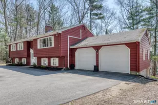 18 Beech Mountain Rd, Mansfield, CT 06250 - Photo 2