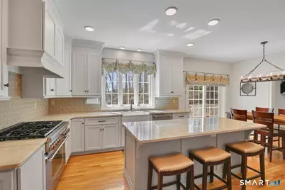 851 South Street, Middlebury, CT 06762 - Photo 6