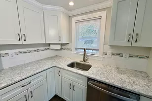 4 Anita Ave, Waterford, CT 06385 - Photo 2