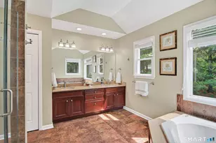 10 Yogananda St, Newtown, CT 06482 - Photo 18