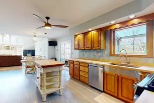14 Rockwood Dr, Portland, CT 06480 - Photo 8