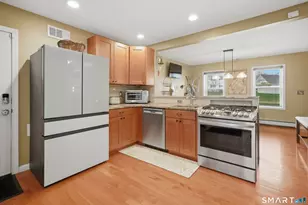 35 Kimberly Dr, Enfield, CT 06082 - Photo 10