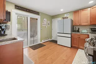 35 Kimberly Dr, Enfield, CT 06082 - Photo 12