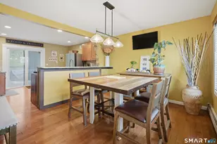 35 Kimberly Dr, Enfield, CT 06082 - Photo 6