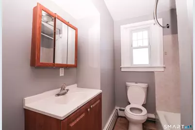 117 Lamberton Street, New Haven, CT 06513 - Photo 20