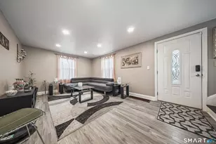 231 Capitol Ave, Waterbury, CT 06705 - Photo 6