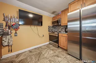 231 Capitol Ave, Waterbury, CT 06705 - Photo 10