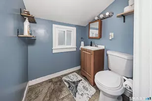231 Capitol Ave, Waterbury, CT 06705 - Photo 22
