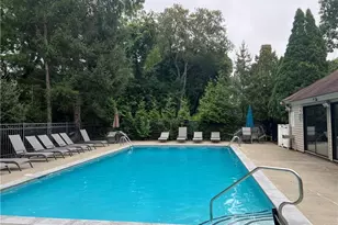 320 Strawberry Hill Ave, Stamford, CT 06902 - Photo 26