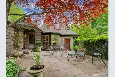42 Cannondale Road, Weston, CT 06883 - Photo 2