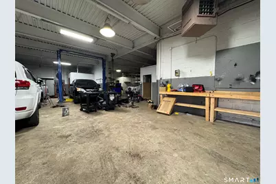 241 Ledyard Street #B7, Hartford, CT 06114 - Photo 10