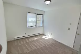 61 Dover Ct, Branford, CT 06405 - Photo 10