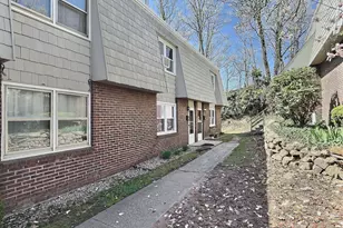 61 Dover Ct, Branford, CT 06405 - Photo 6
