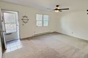 61 Dover Ct, Branford, CT 06405 - Photo 2